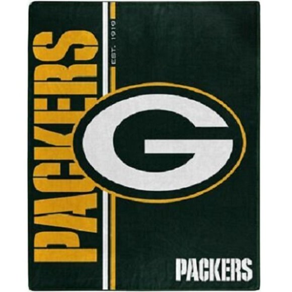 🏈🆕 GREENBAY PACKERS 50" in X 60" in THROW BLANKET - NFL - Picture 1 of 1
